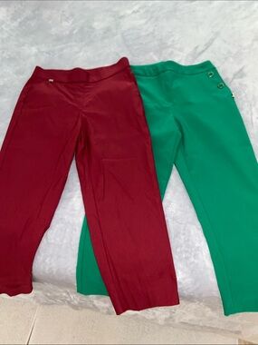Counterparts Two-Pack Capri Pants in Green and Burgundy